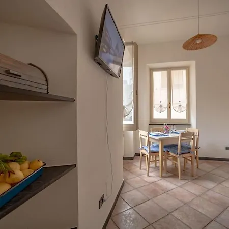 Il Vico Dei Canti Rossi Apartament