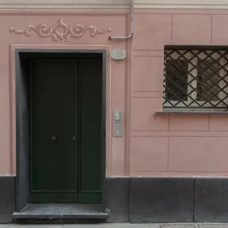 Il Vico Dei Canti Rossi