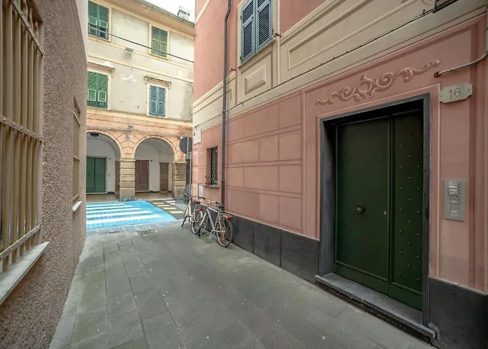 Il Vico Dei Canti Rossi * Lavagna